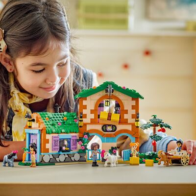 LEGO Friends 42654 Ponniranch med stall