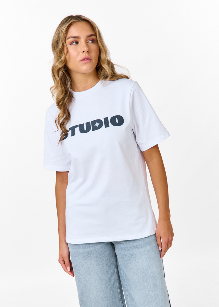 Studio t-shirt wit