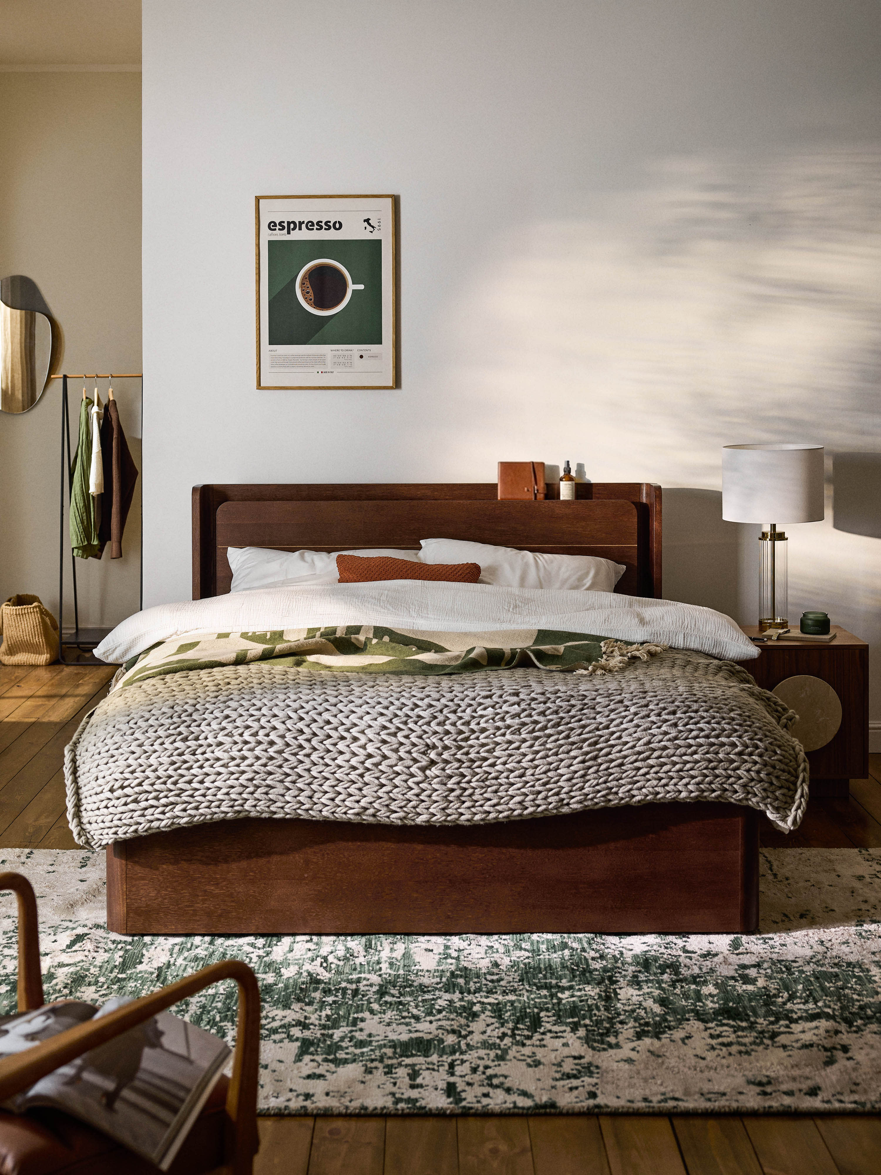 Houten bed Allow met lades