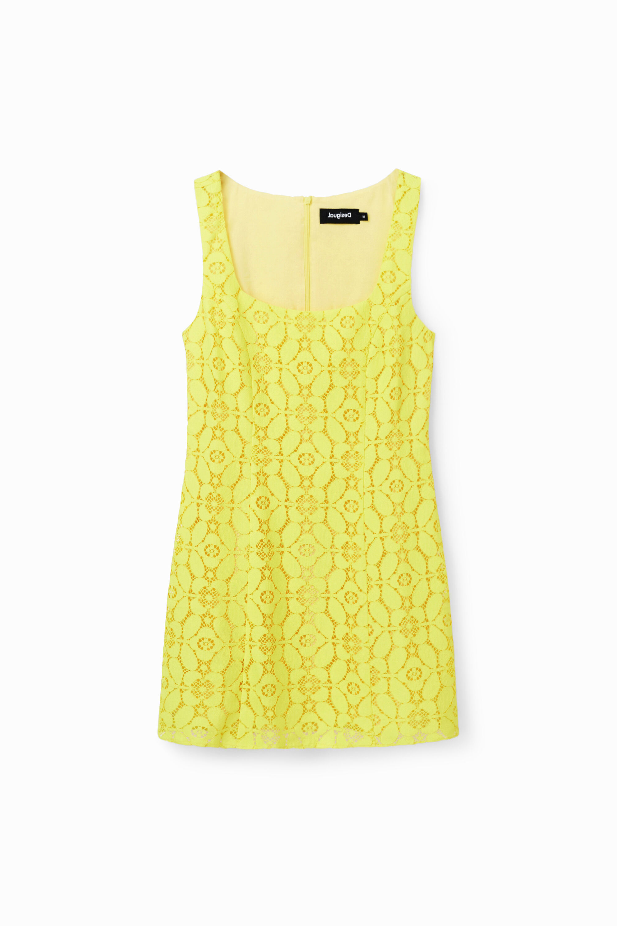 Robe courte dentelle