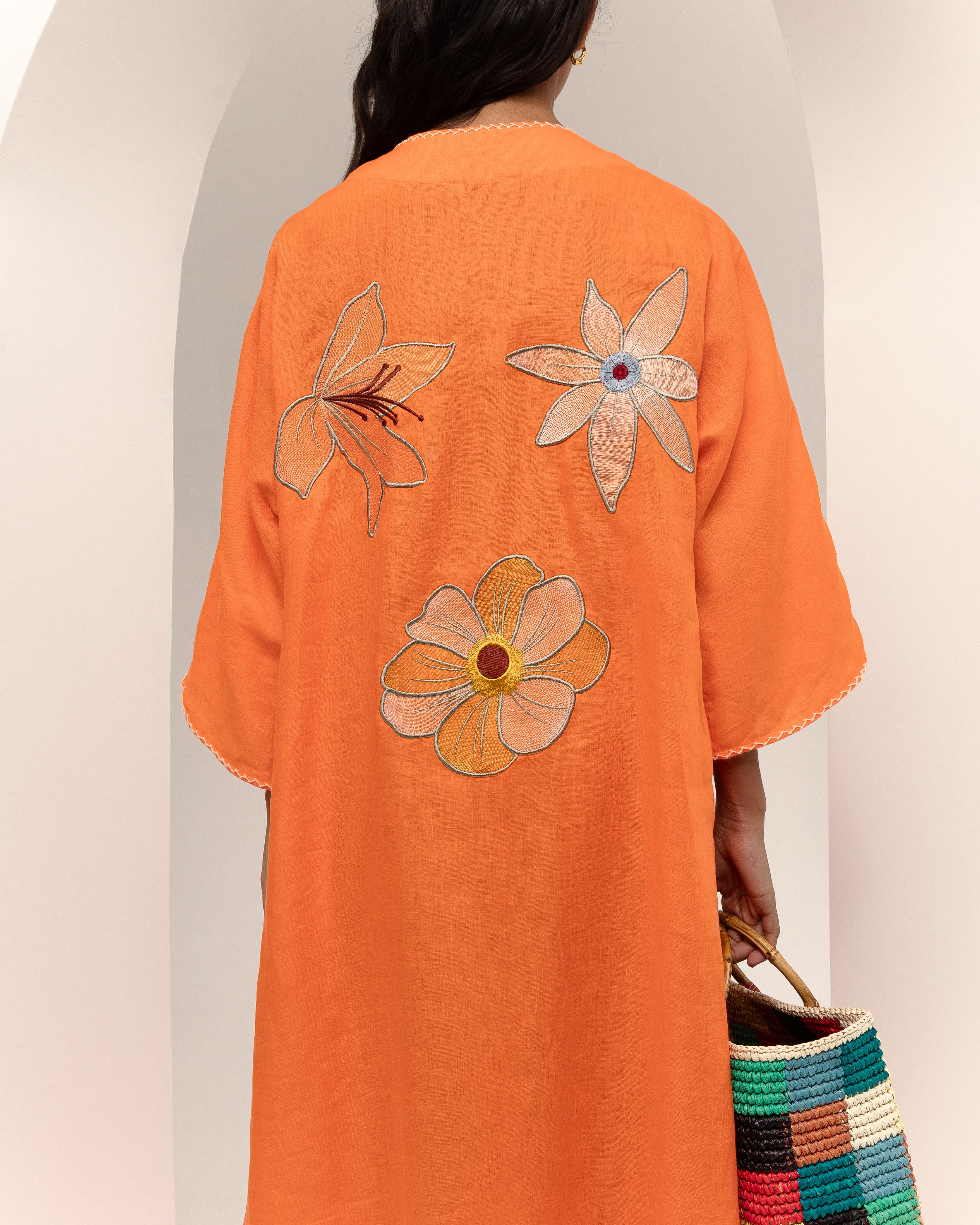 Mini kaftan brodé de coquillages