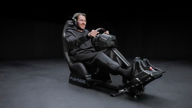 Playseat Evolution ActiFit racercockpit (sort)