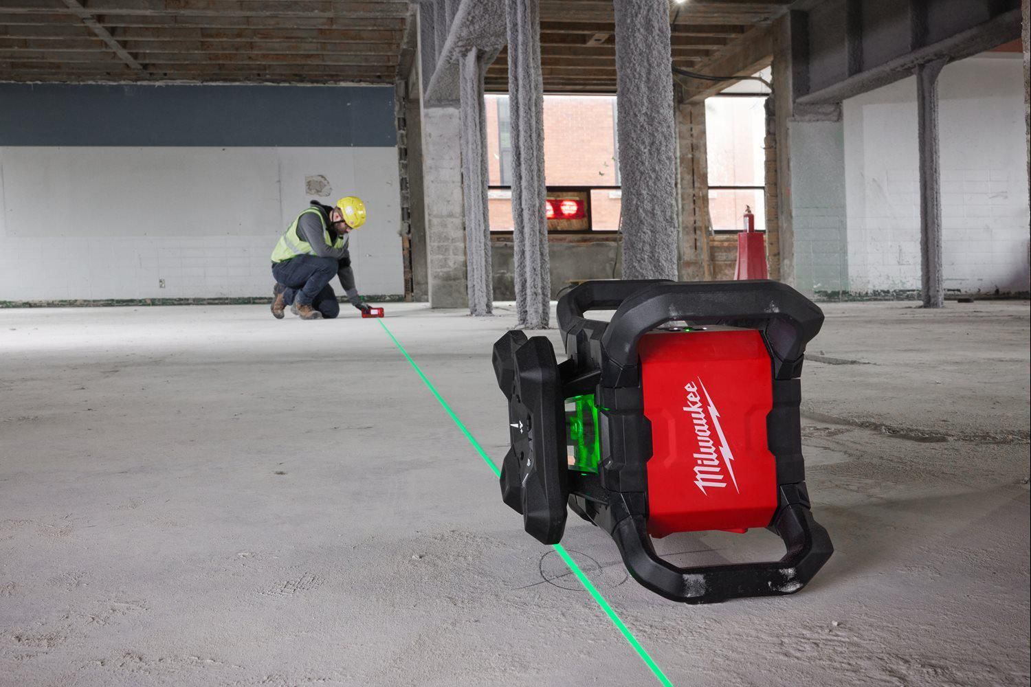 Milwaukee M18 RLOHVG300-501C ONE-KEY™ Accu rotatielaser Groen   Laserontvanger RD300G - 4933493194