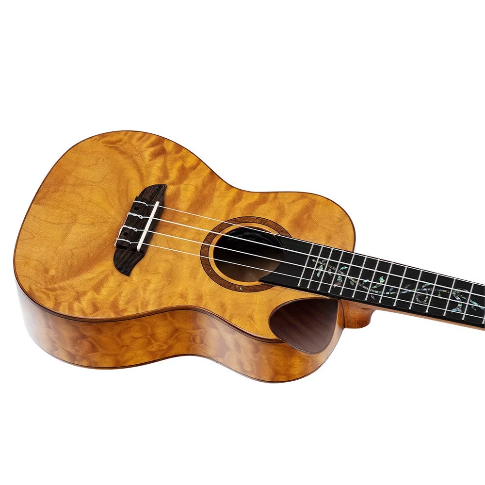Ortega RUET-QMA Elite Series Concert Size Ukulele Quilted Maple elektrisch-akoestische concert ukelele met gigbag