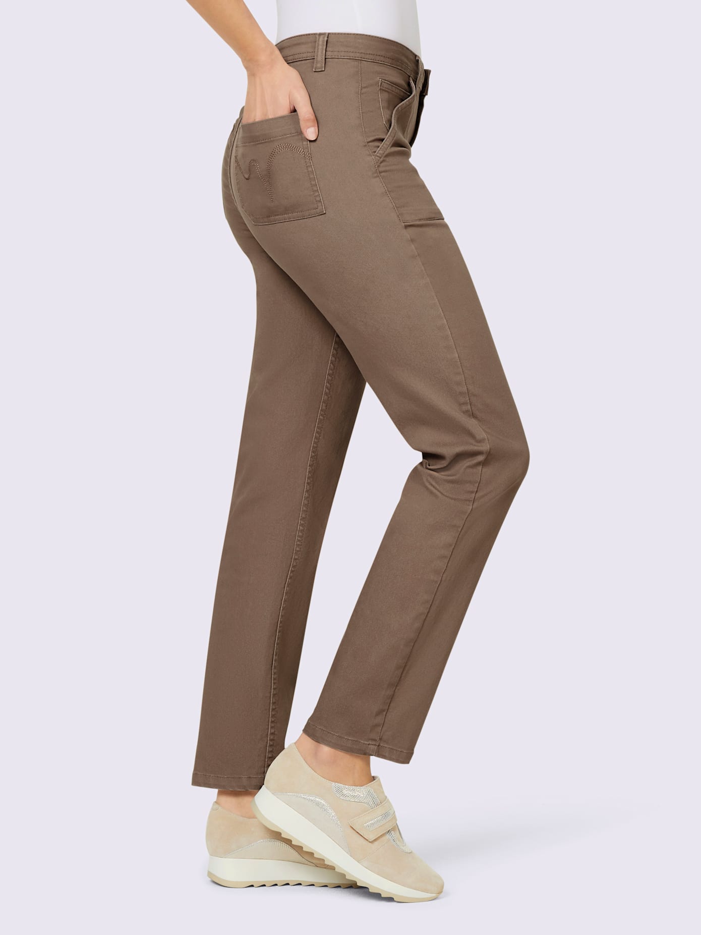 Pantalon poches plaquées devant