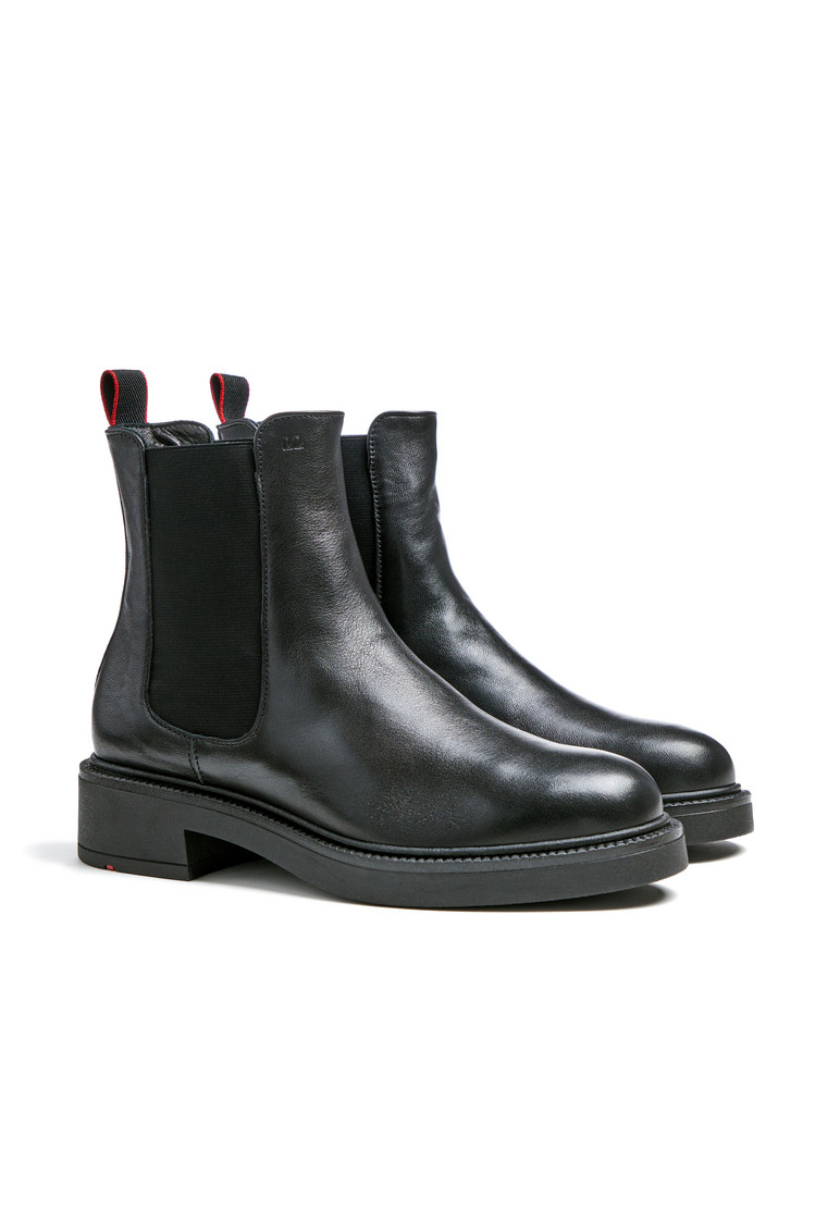 STIEFELETTE Schwarz
