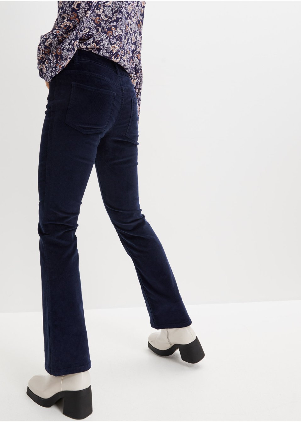 Pantalon stretch en velours côtelé, coupe bootcut