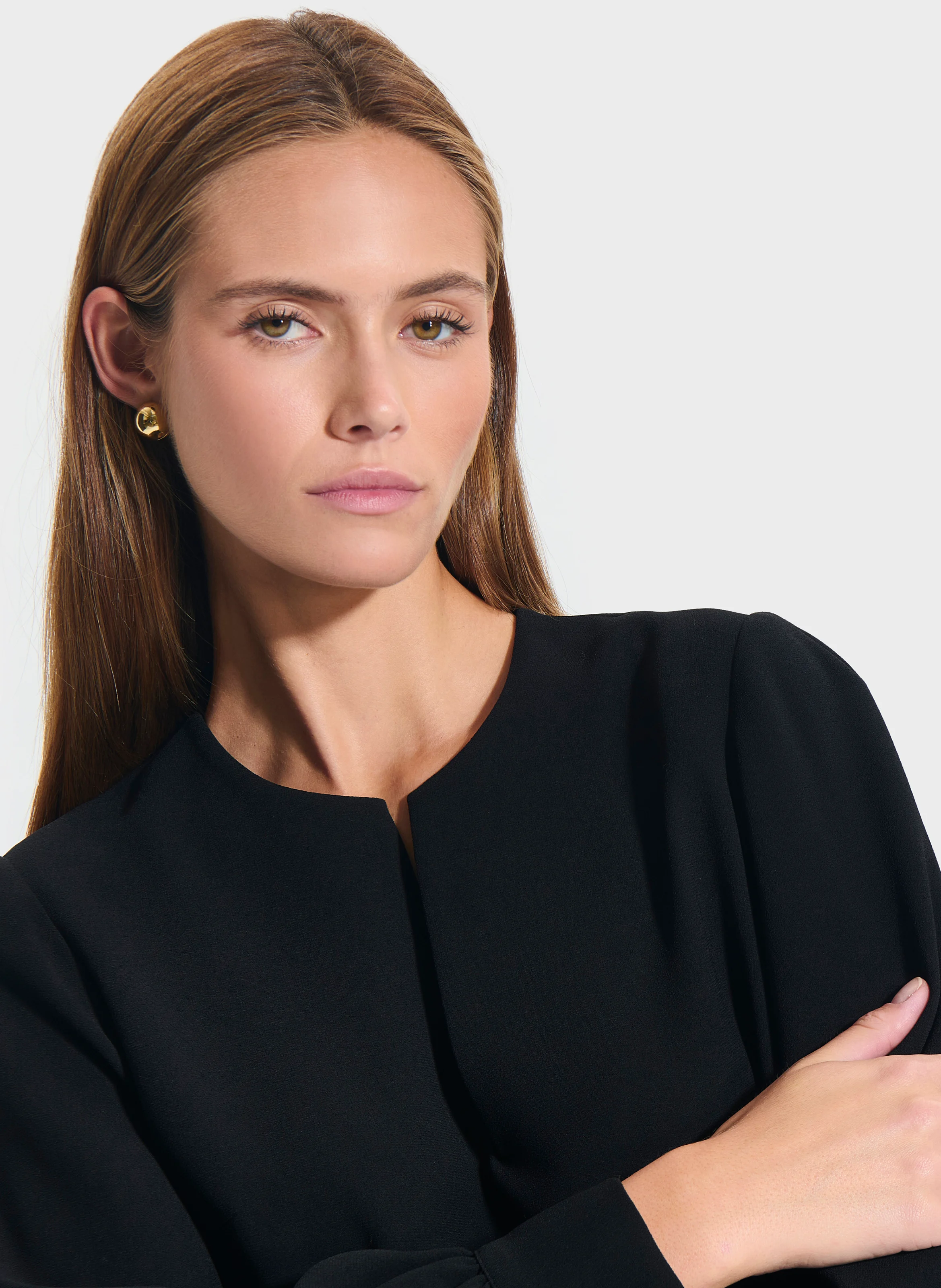RHEALA - Robe courte col V | Noir
