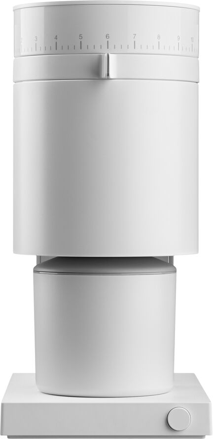 Fellow Opus White White