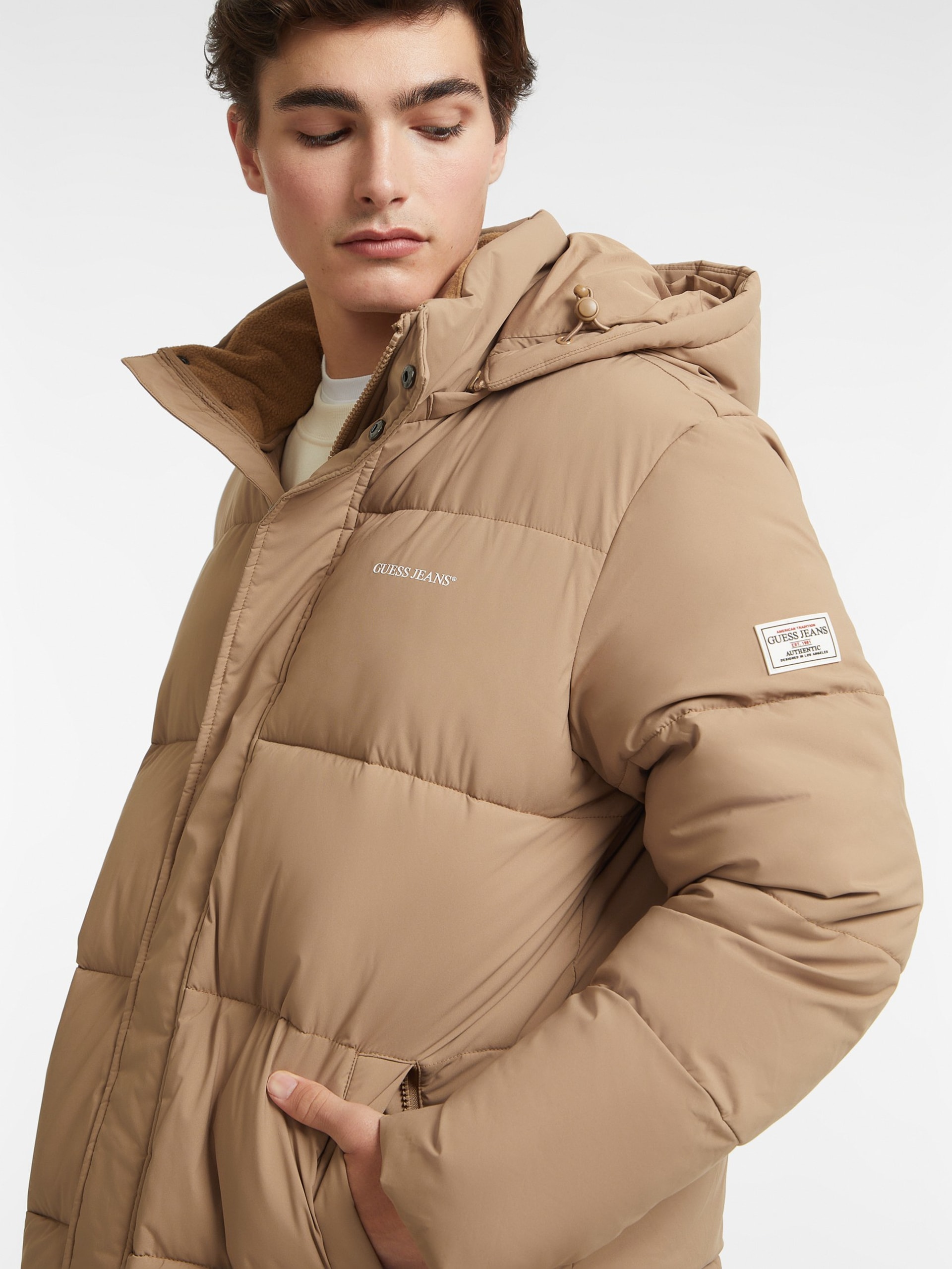 Jaqueta puffer de comprimento médio