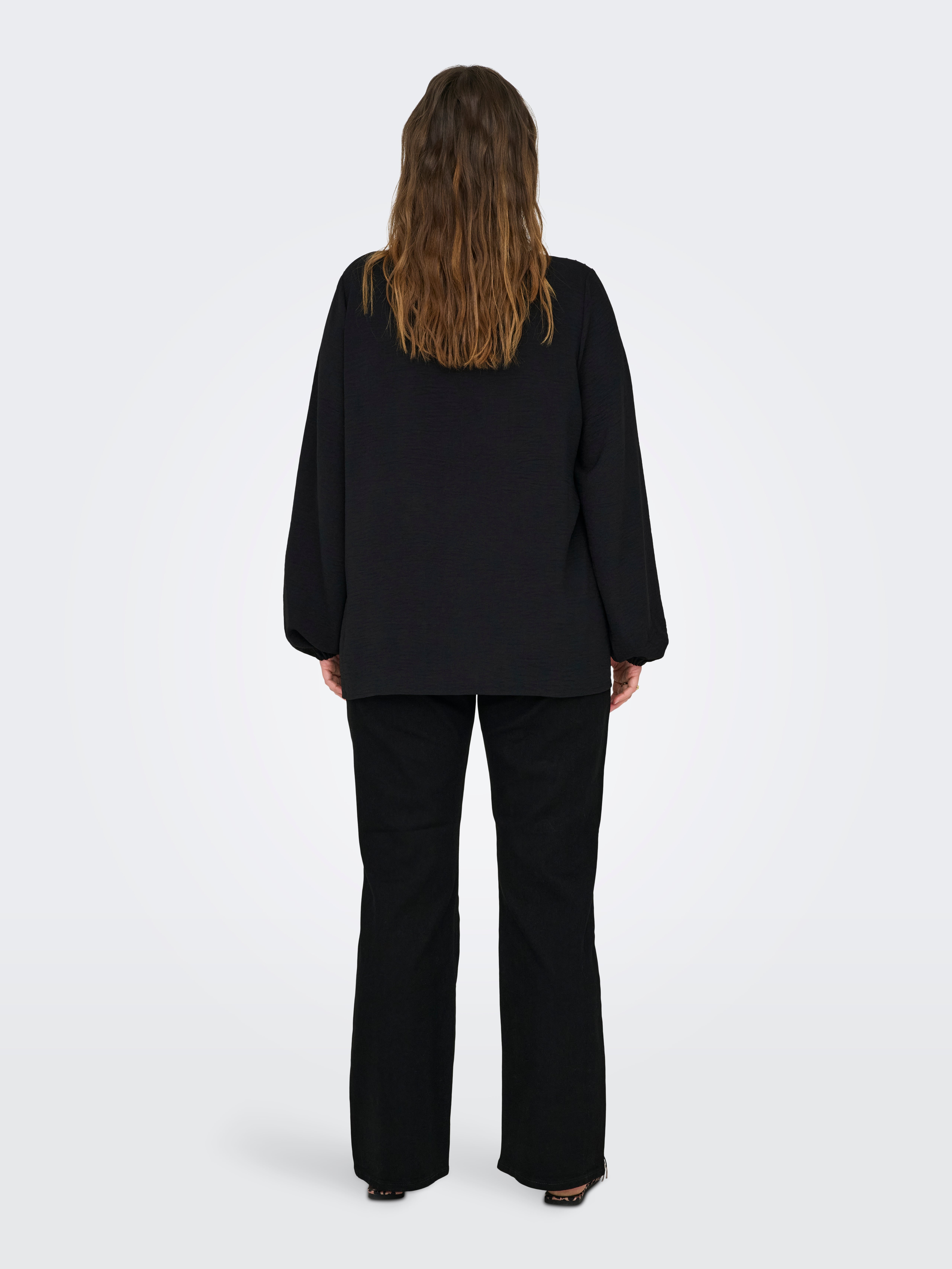 CARMETTA Top Black