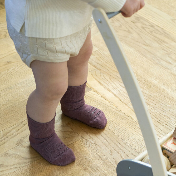 GoBabyGo Skridsikre Strømper Bambus Misty plum