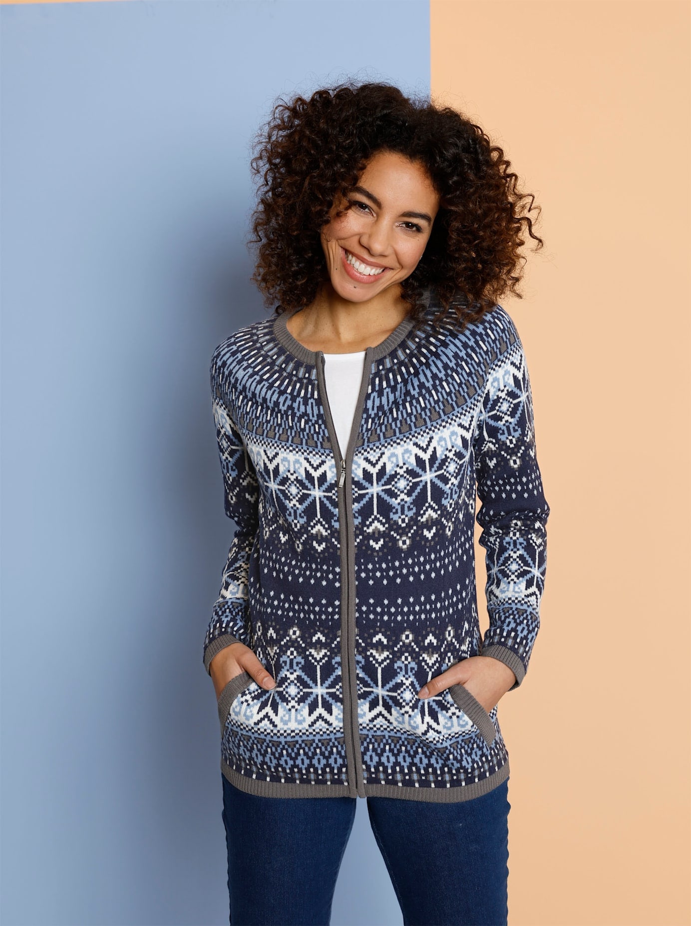 Classic Basics Jacquardstrickjacke