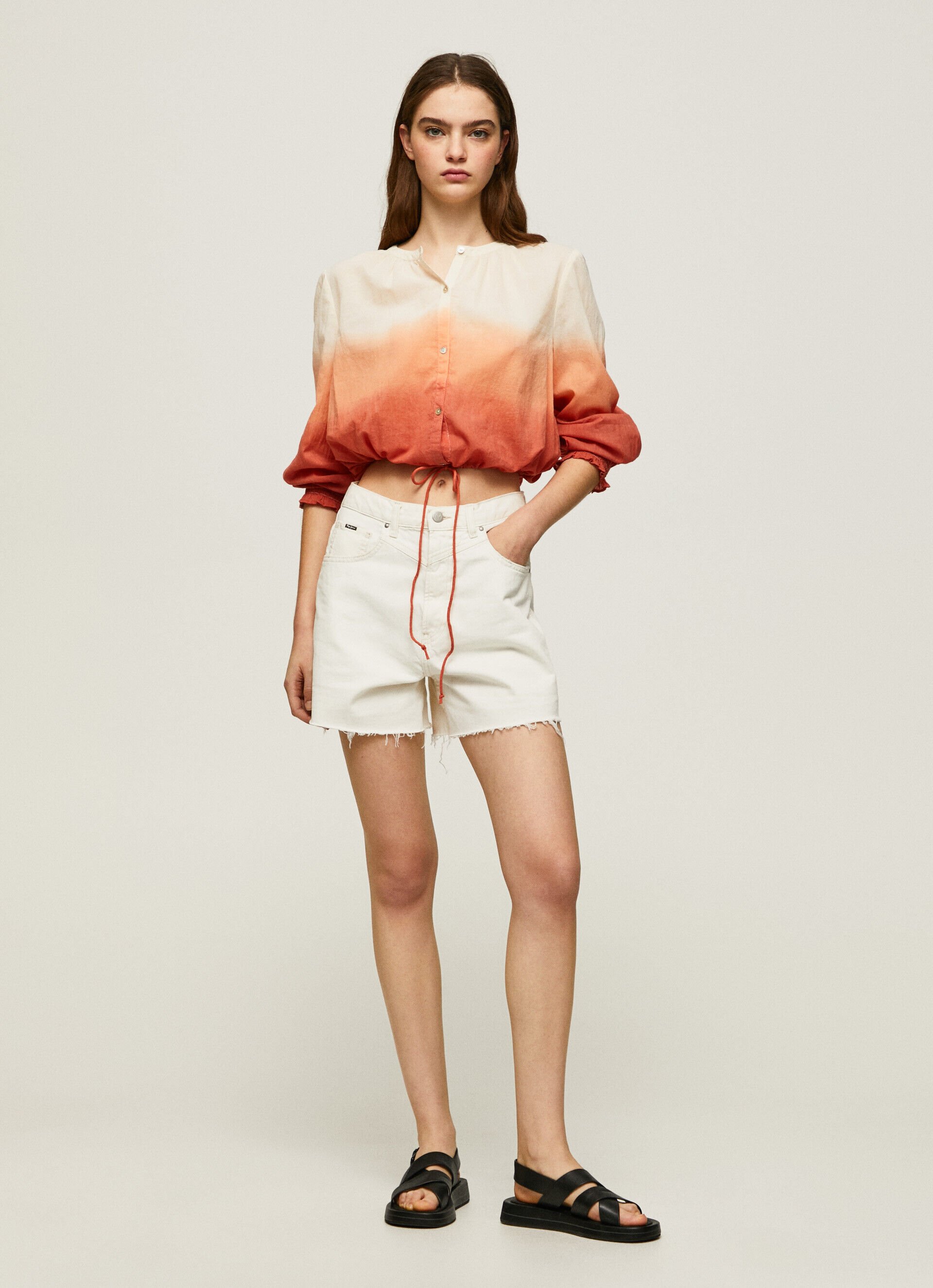 CAMISA COM BLOCOS DE CORES EM DEGRADÊ - multicolorida