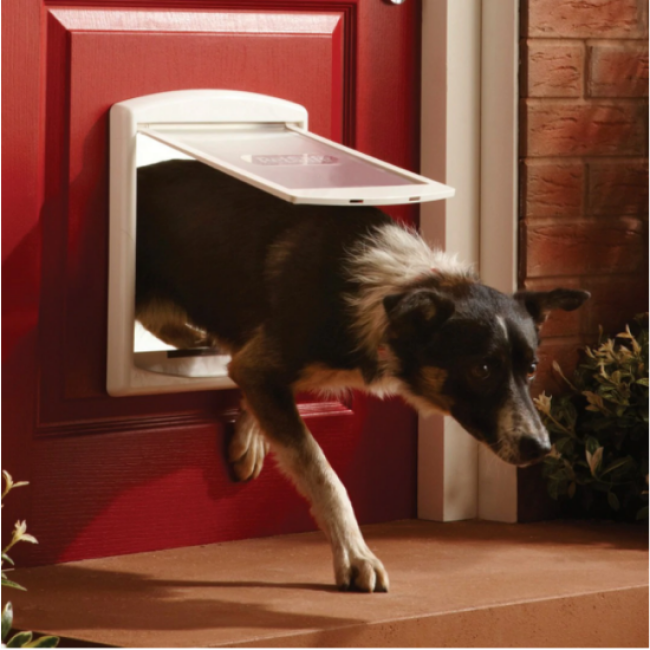 Porte Petsafe Staywell à 2 positions pour chat 7 kg ou chien 3 kg