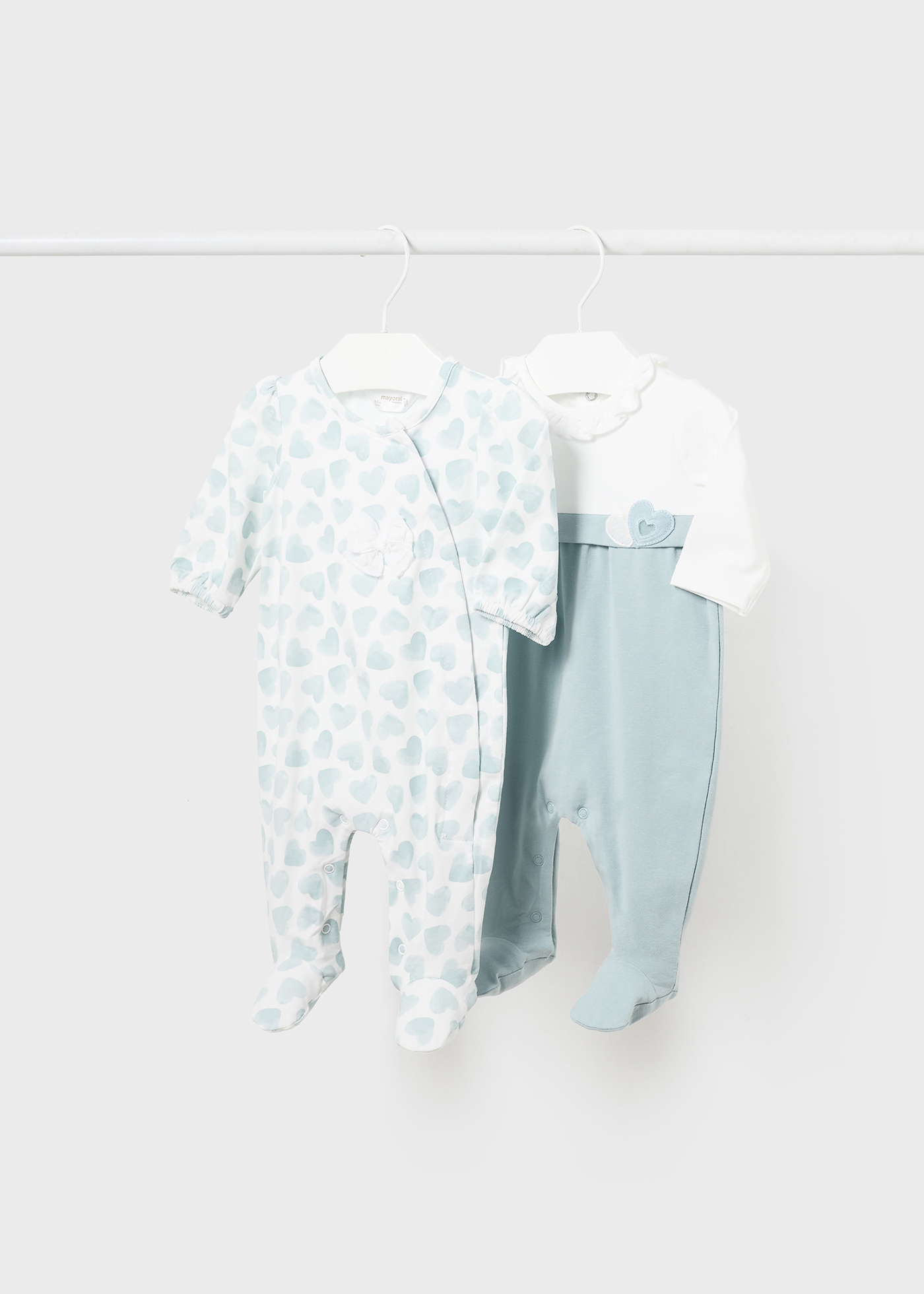 Conjunto de 2 macacões compridos Better Cotton para recém-nascidos, cor eucalipto.