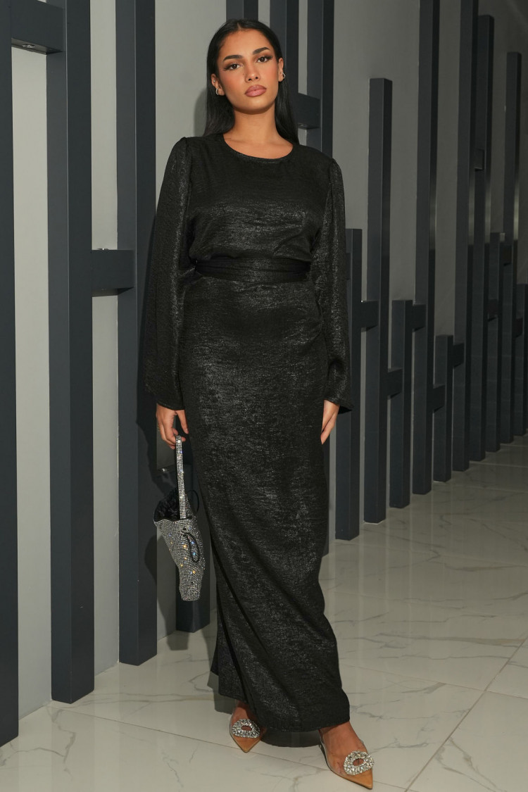 Robe ample noire pailleté à nouer