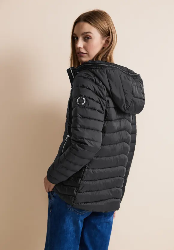 Kurze Steppjacke - Black