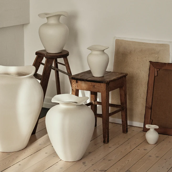 Broste Copenhagen - Florentina Vase, Ø 24 cm x H 32 cm, beige