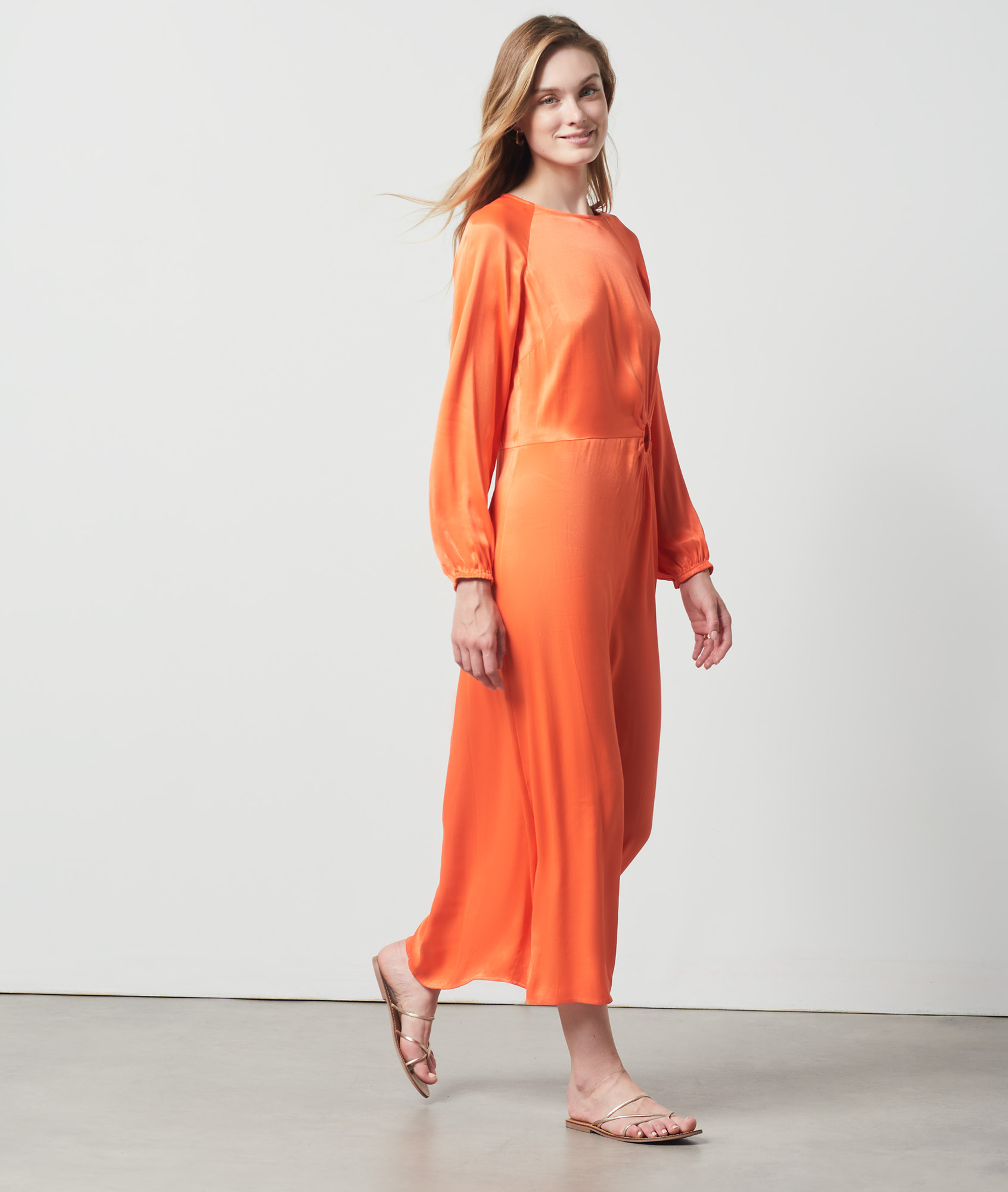 Robe longue satiné
