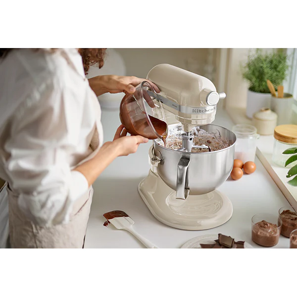 Robot pâtissier multifonction Artisan à bol relevable 5,6 L crème 5KSM