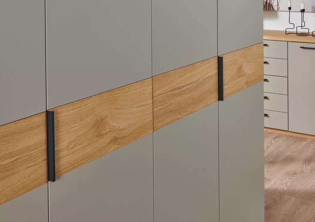 Kleiderschrank Comfort-V 200 x 229 cm