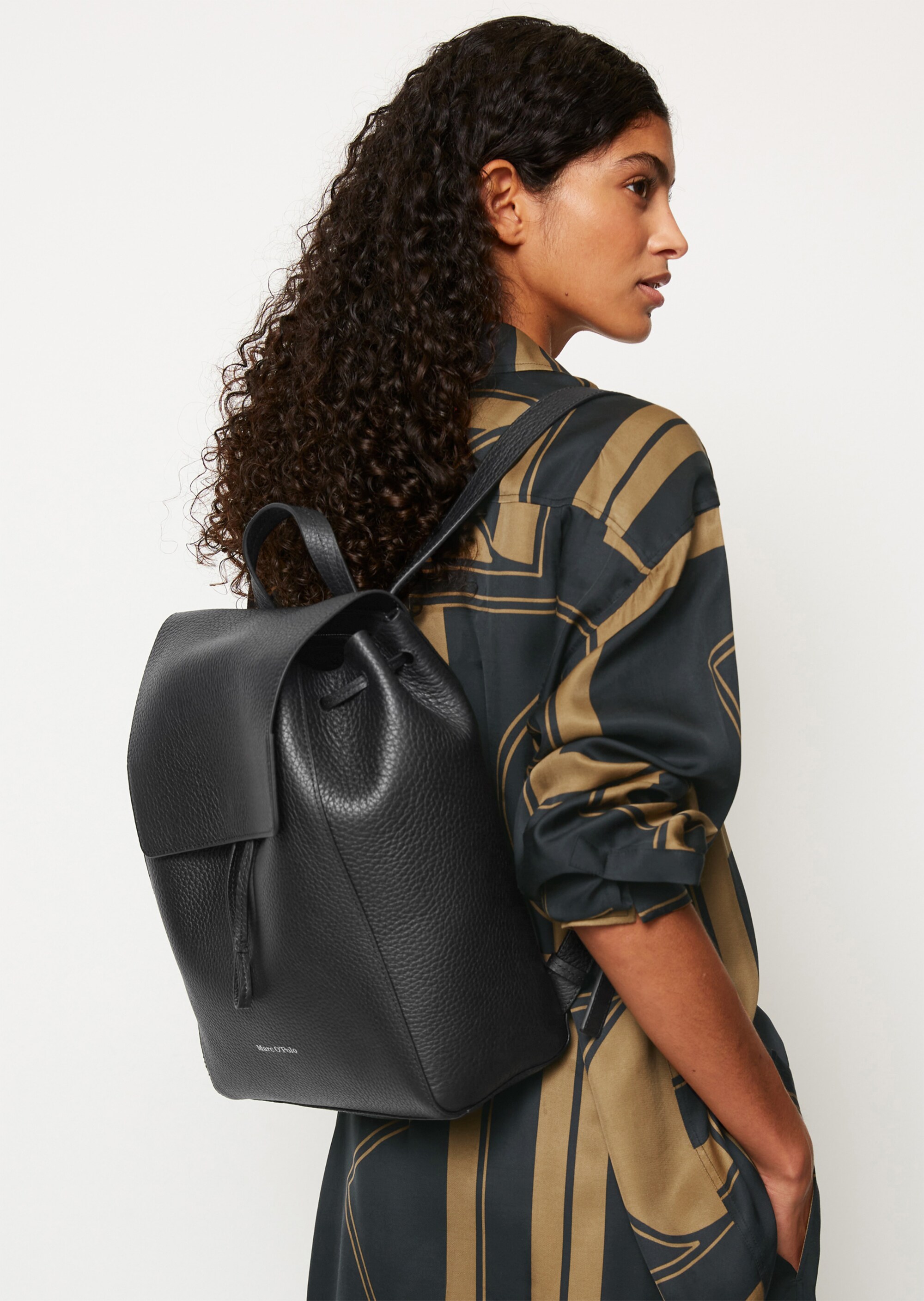 Rucksack aus genarbtem Rindleder