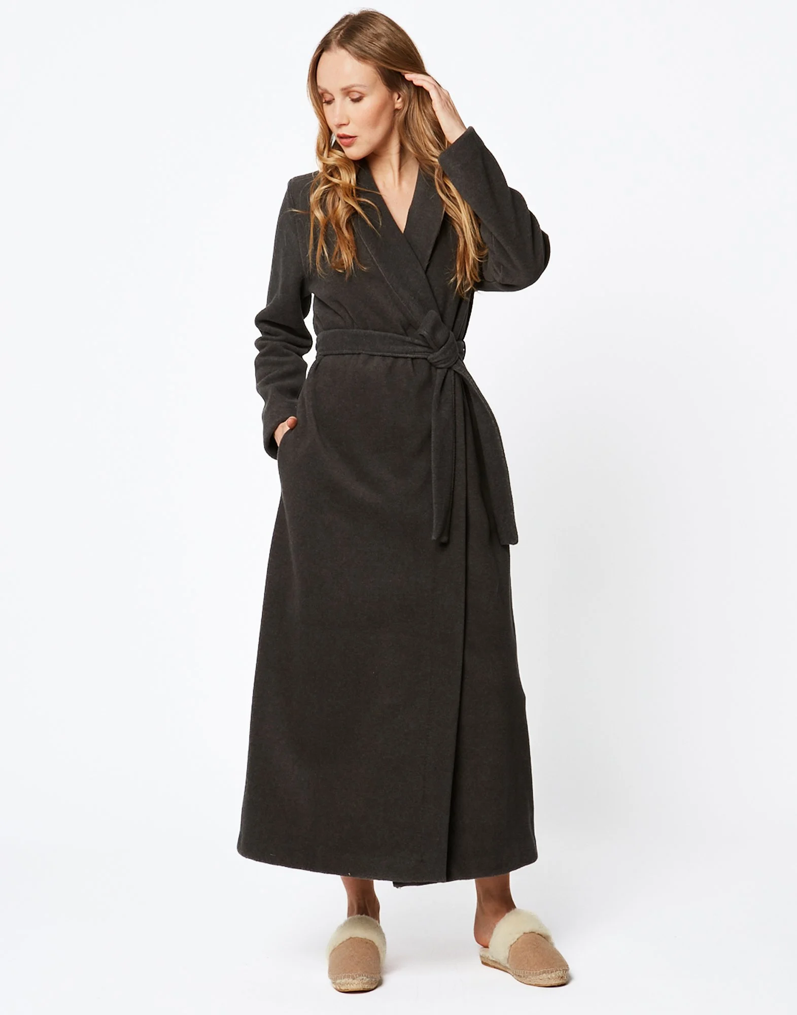 ESSENTIEL H62A - Peignoir long en polaire | Gris