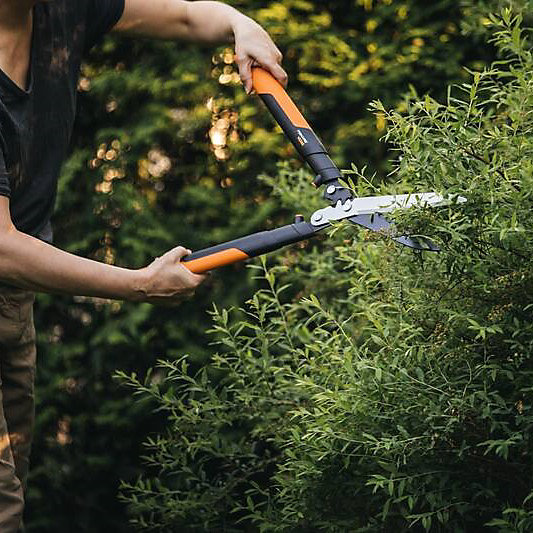 Cisaille à haies PowerGear HSX92 Fiskars noir