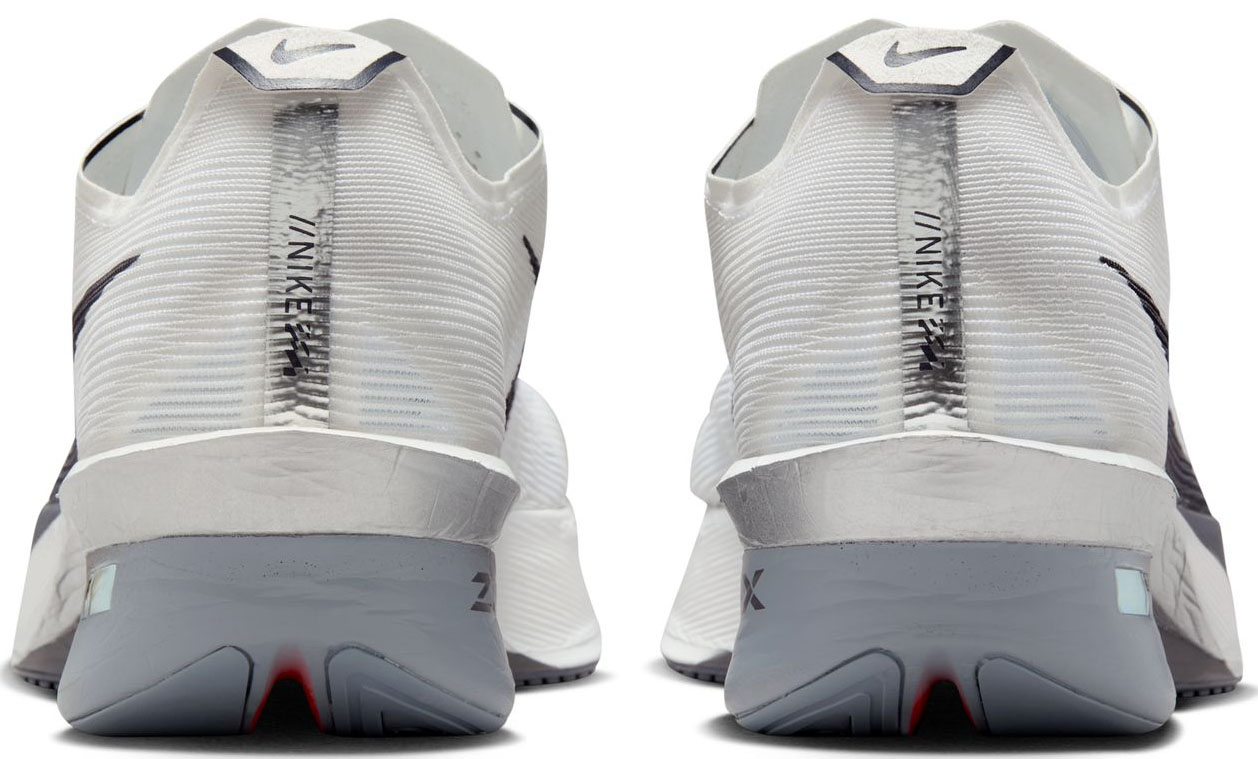 Vaporfly 4 Dame 100/White/Gridiron/Obsidian Mist