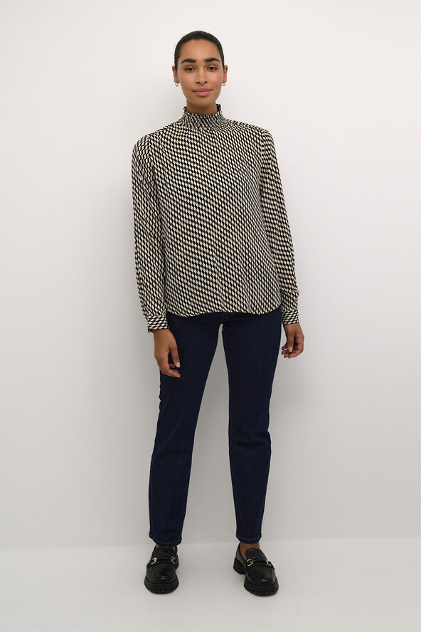 Kaffe KAamber Smock Blouse Printed Black_white wavy print