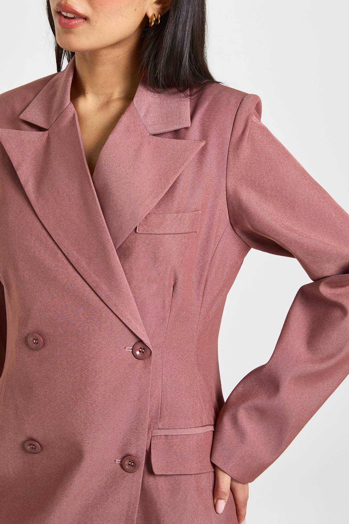 boohoo Robe Blazer à Épaulettes