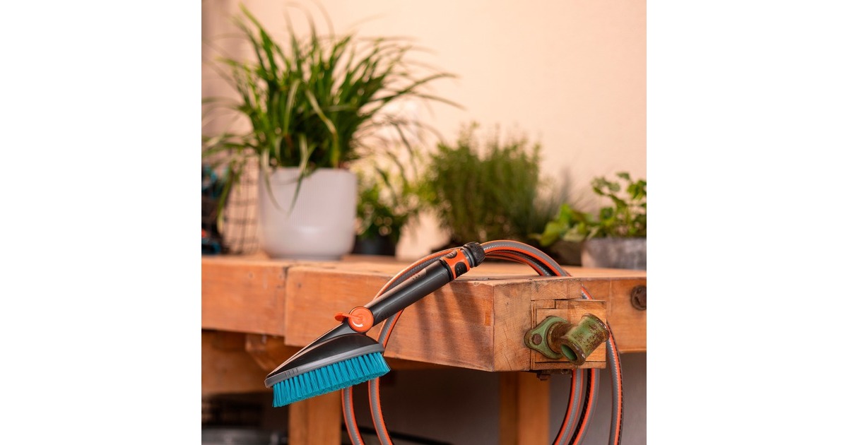GARDENACleansystem handborstel M Hard, met slangaansluiting wasborstel  (Grijs/turquoise, 18846-20)