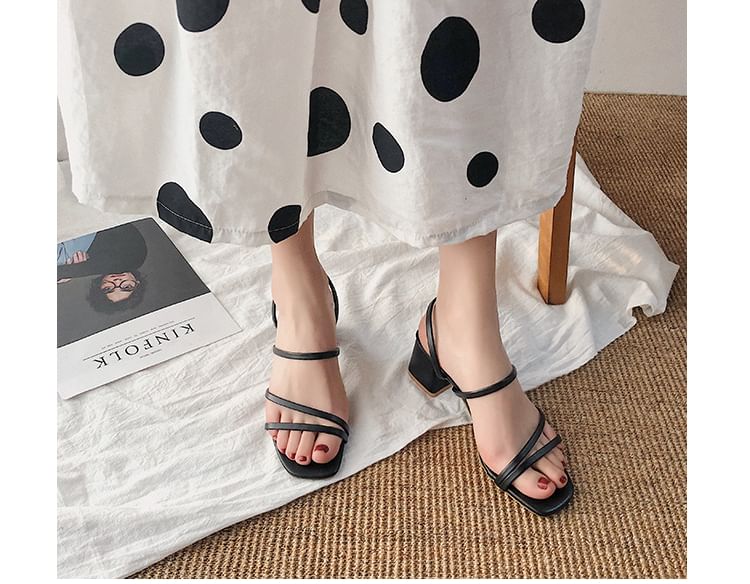 Terute - Sandalen met blokhak en effen hak