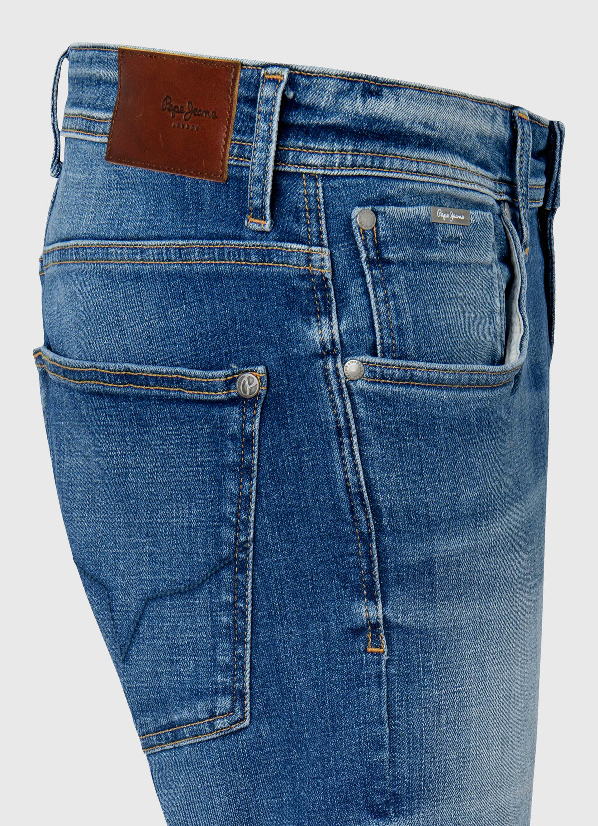 Calça jeans com modelagem Cash Fit e cintura regular - jeans