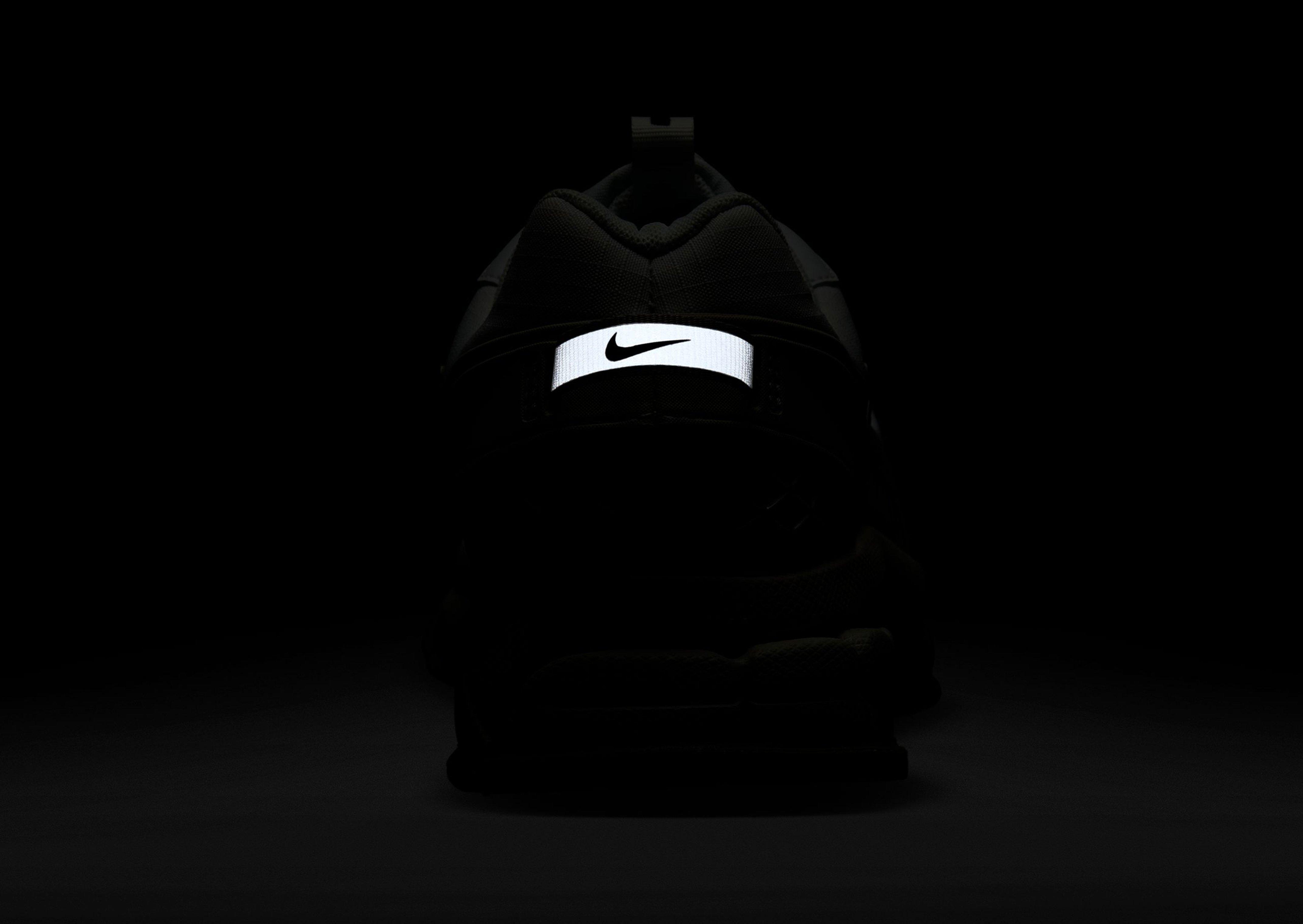 Nike WOMEN'S WINTERIZED