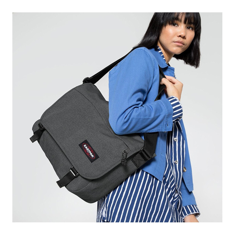 Besace Delegate + 17 pouces 38,5 cm Black Denim