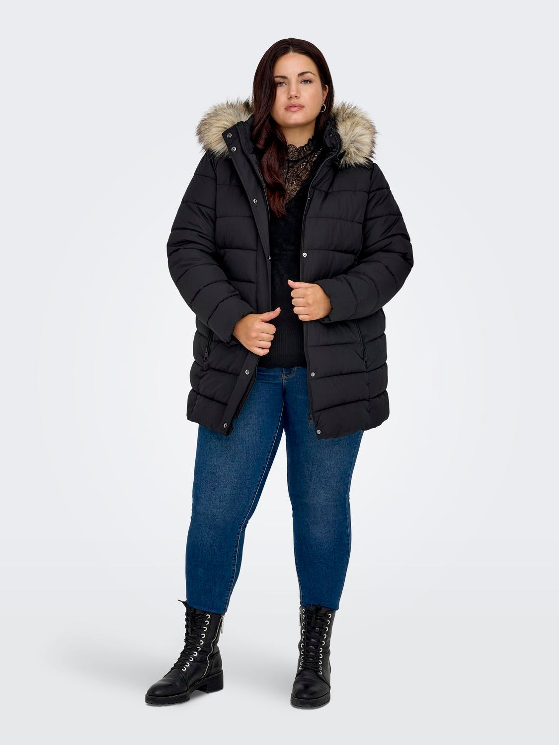CARNEWLUNA Steppjacke Black