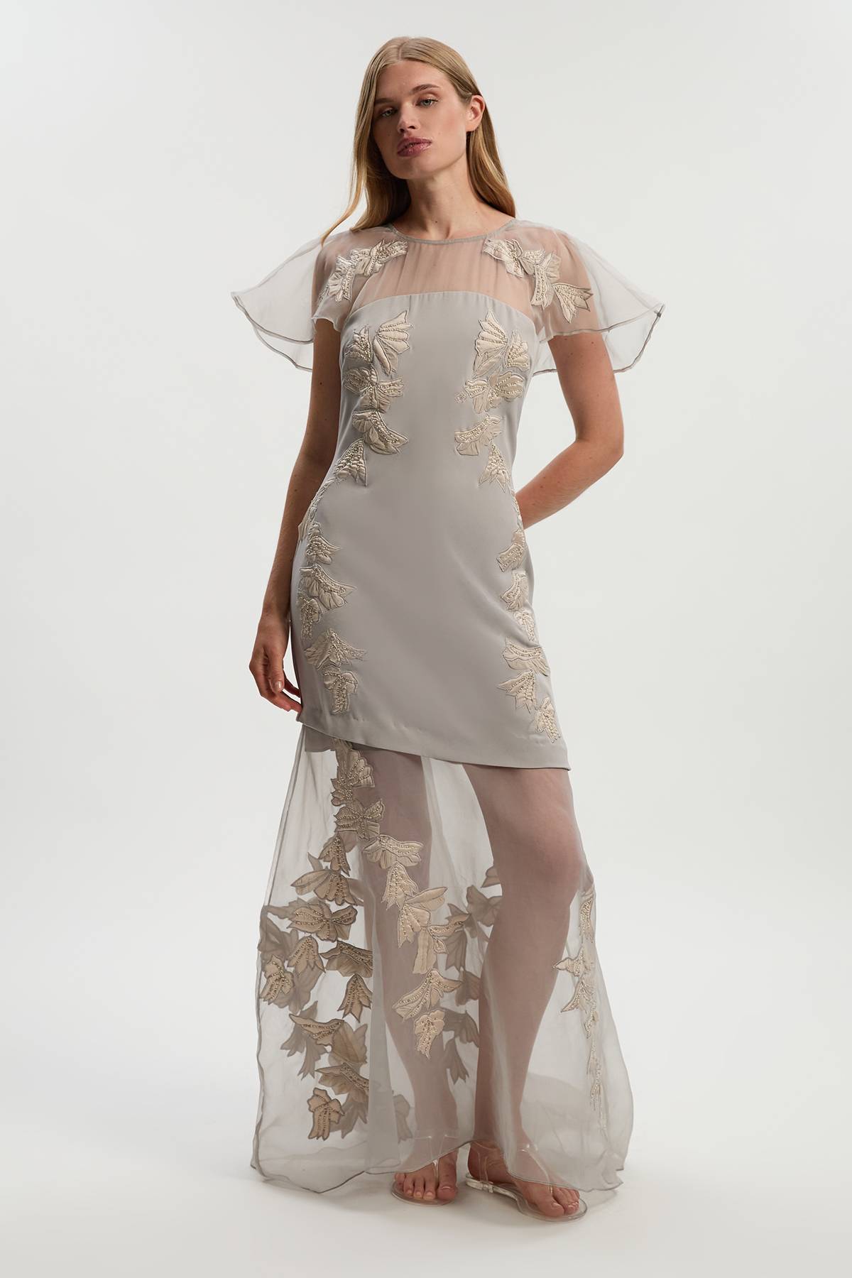 KarenMillen Robe Longue Tissée à Manches Évasées en Organdi Matelassé avec Appliqués Tall