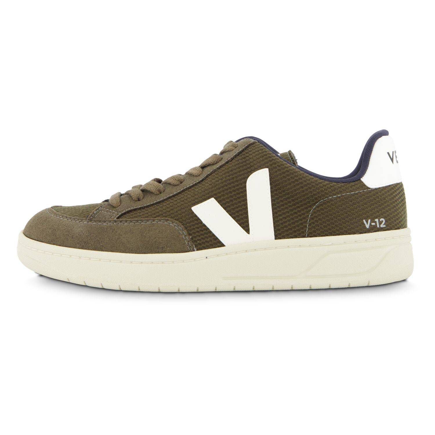 Veja| Herren Sneaker V-12 B-MESH