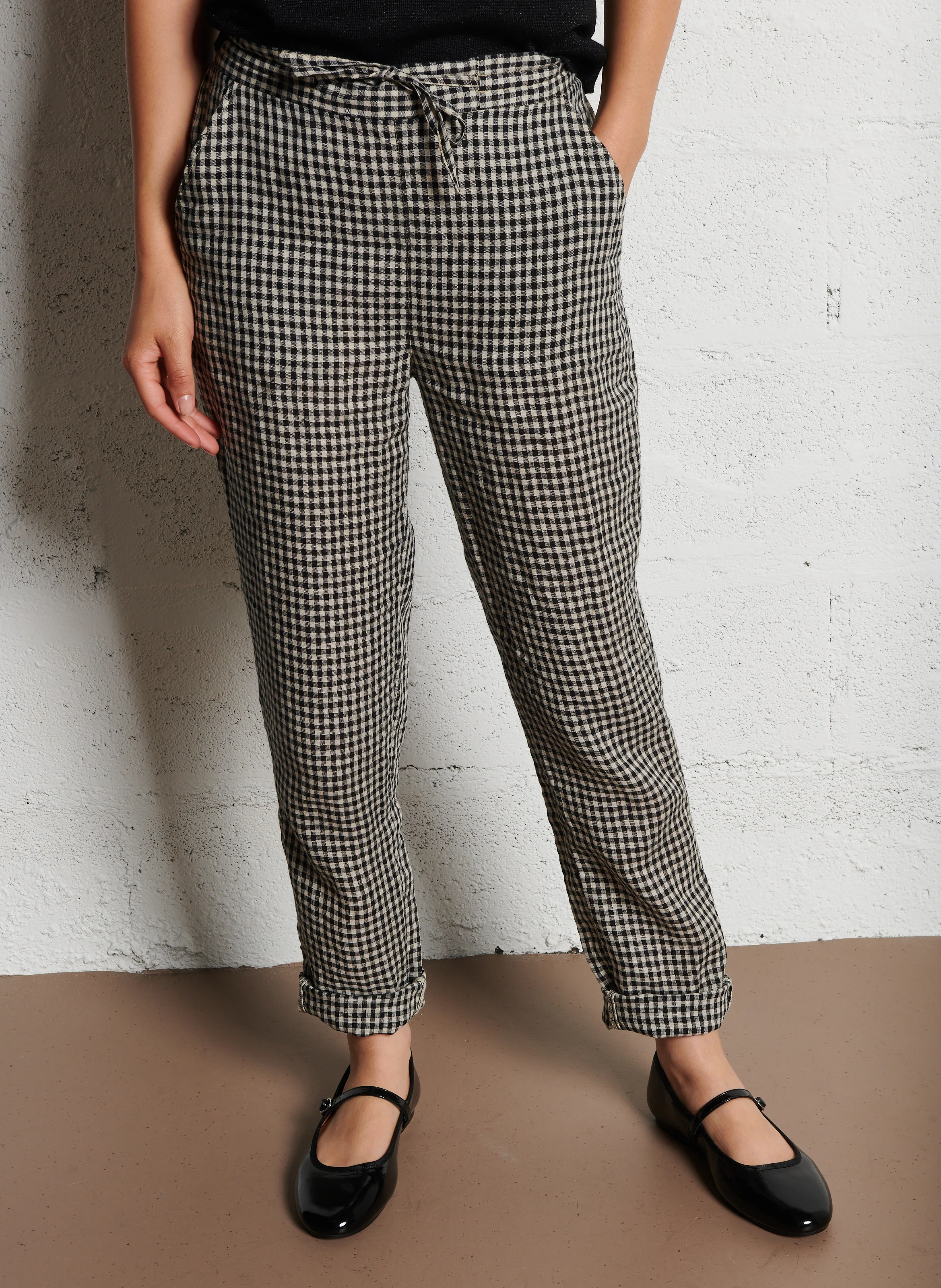 FERDINAND - Pantalon carotte en lin| Noir