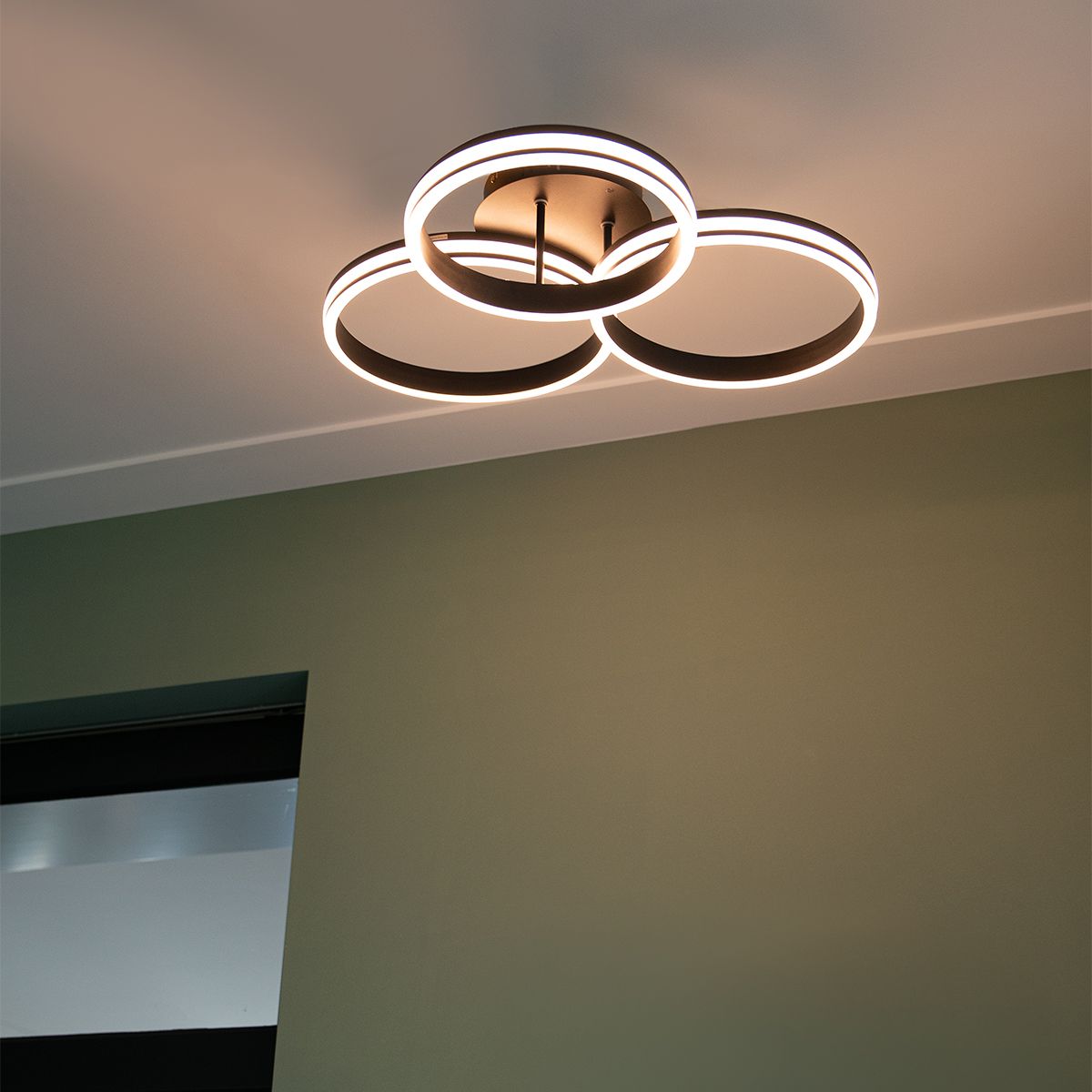 Plafondlamp zwart incl. LED 3-staps dimbaar 3-lichts - Navara