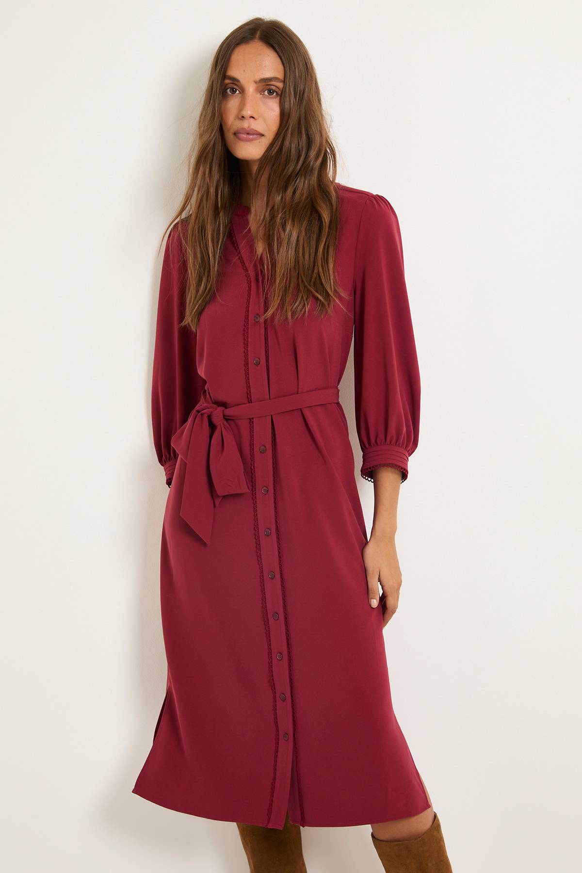 Wallis Robe Chemise Ceinturée Boutonnée Sur Le Devant
