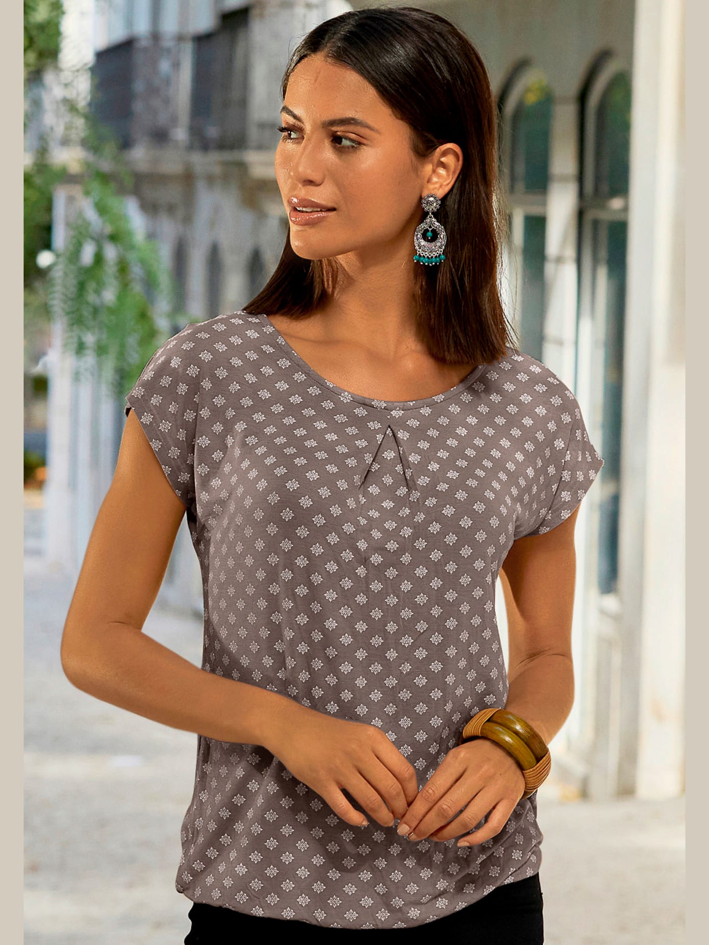 Lot de 2 t-shirts lascana