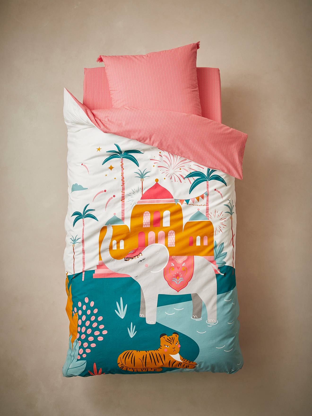 Conjunto de capa de edredom e fronha infantil Eden India, branco claro liso com estampas.