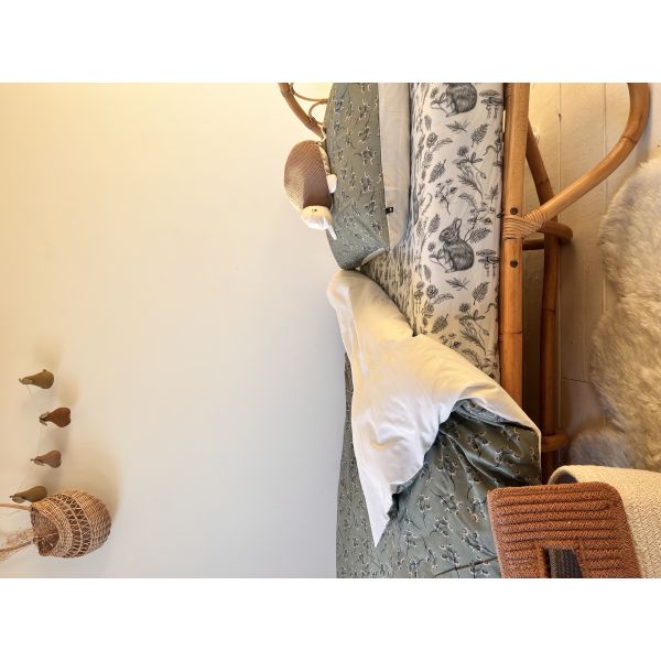 Mies & Co Daisies Dekbedovertrek - 120 x 150 cm - Teagreen