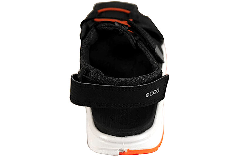 ECCO X-TRINSIC FISHERMAN SANDAL MED LUKKET TÅ