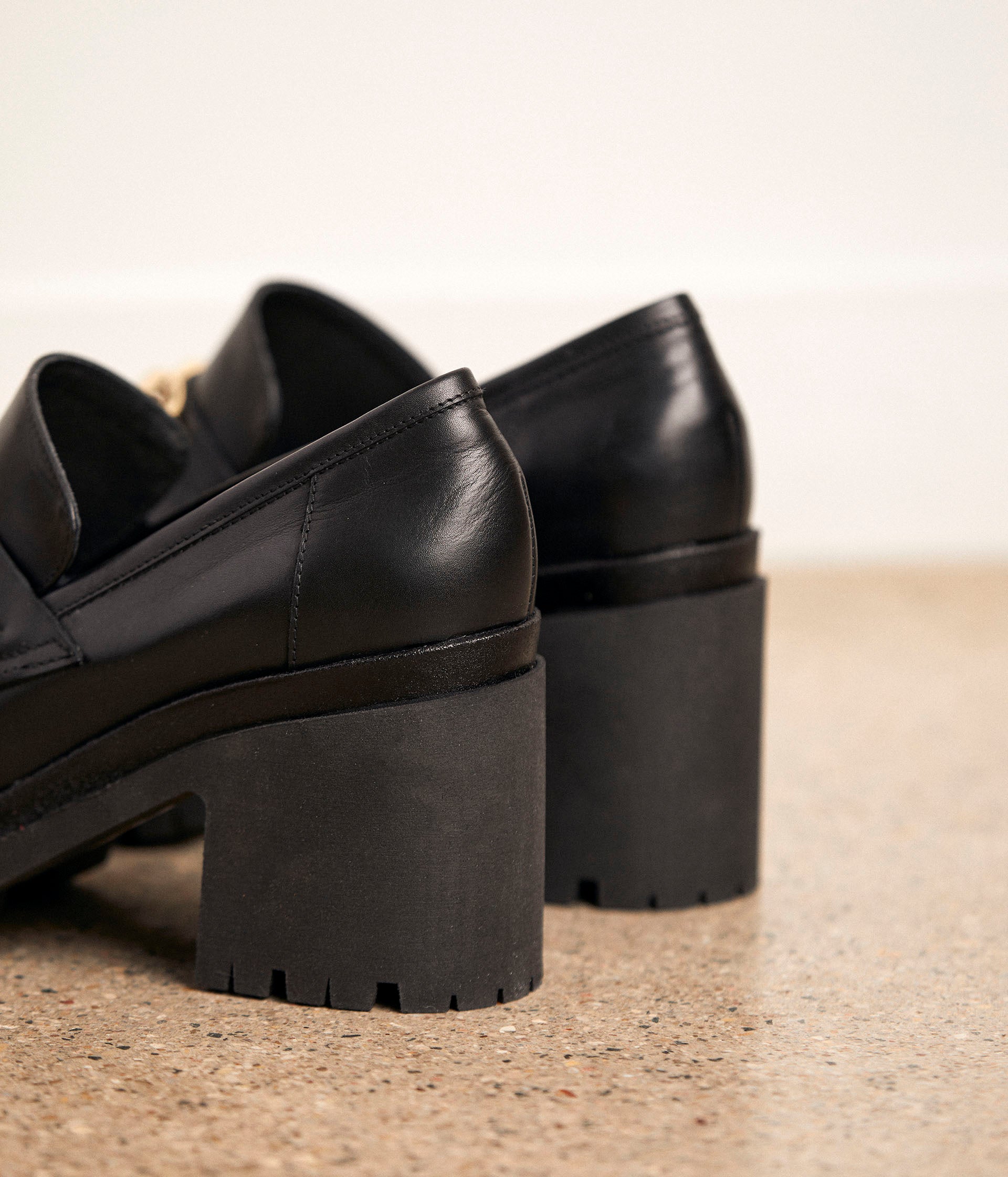 Mocassins noirs bijou Annah