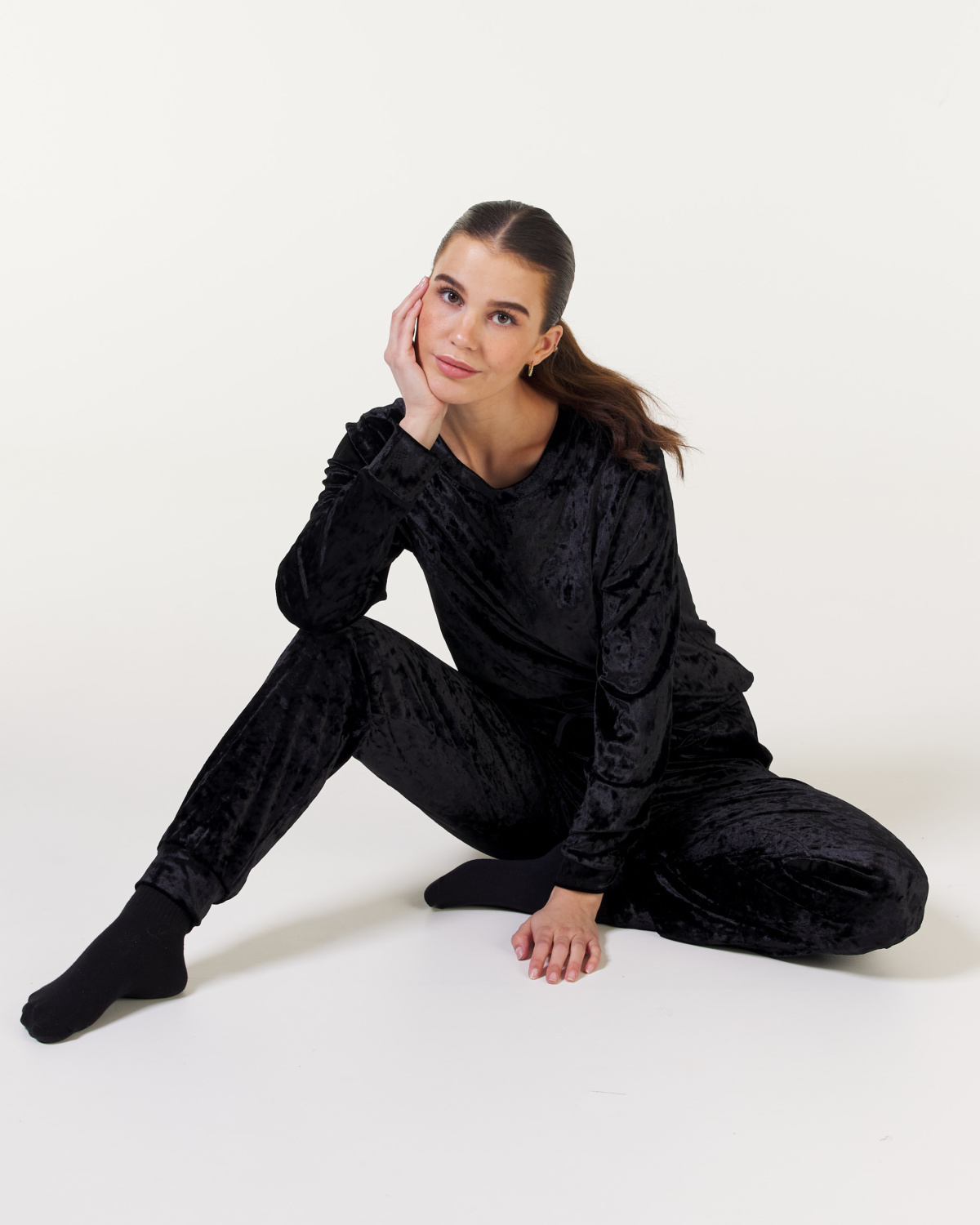 Bumpro Crush Velvet Joggers Black