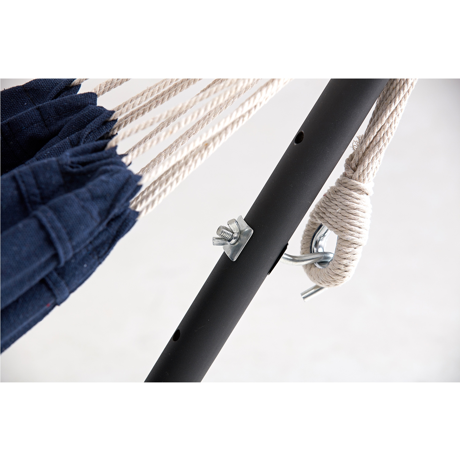 Copacabana bleu : hamac sur pied 2,6 m avec toile en tissu polyester bleu